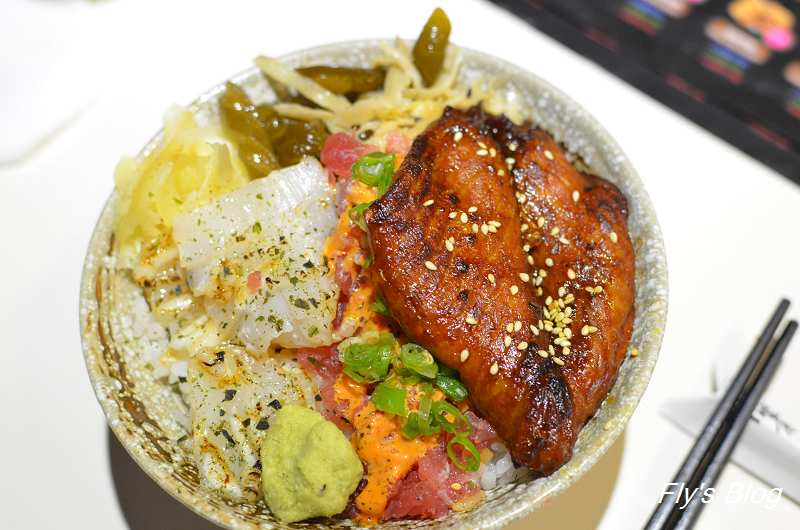 IRO 新式日本料理，自己的丼飯自己組合，老闆丼澎派豐盛！（近台北小巨蛋） @我眼睛所看見的世界（Fly&#039;s Blog）