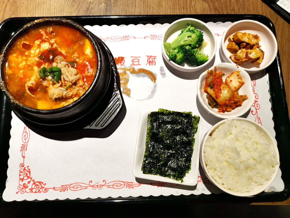 釜山順豆腐，韓式蒸蛋平價味美 @我眼睛所看見的世界（Fly&#039;s Blog）
