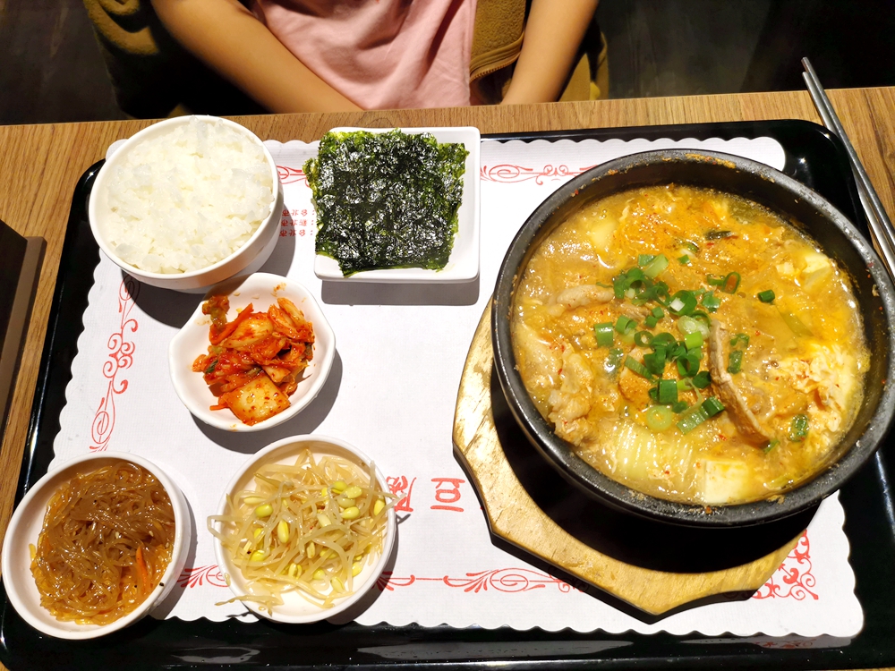 釜山順豆腐，韓式蒸蛋平價味美 @我眼睛所看見的世界（Fly&#039;s Blog）