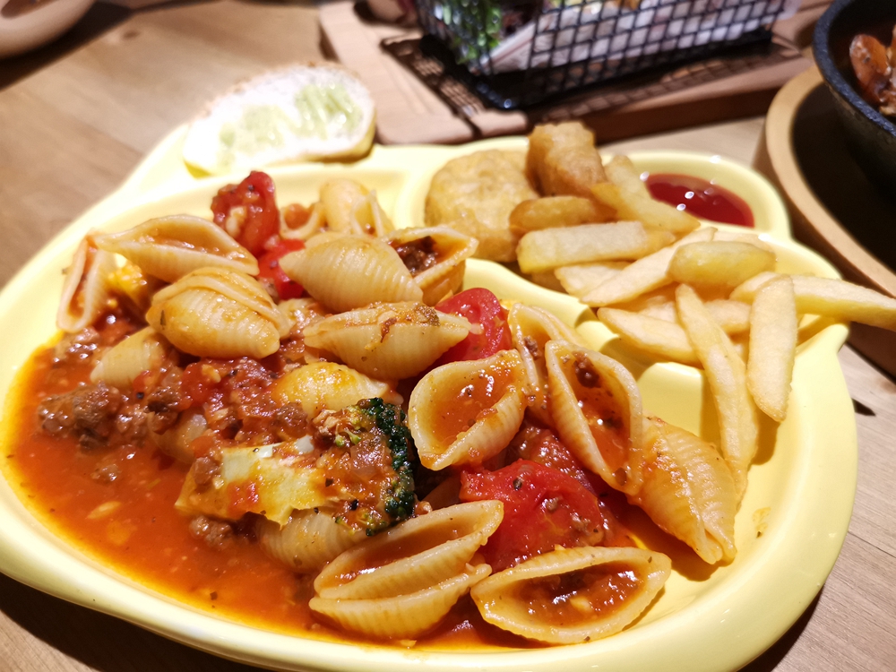 默爾義大利餐廳，排餐、義大利麵都相當美味，GOOGLE評價相當好 @我眼睛所看見的世界（Fly&#039;s Blog）