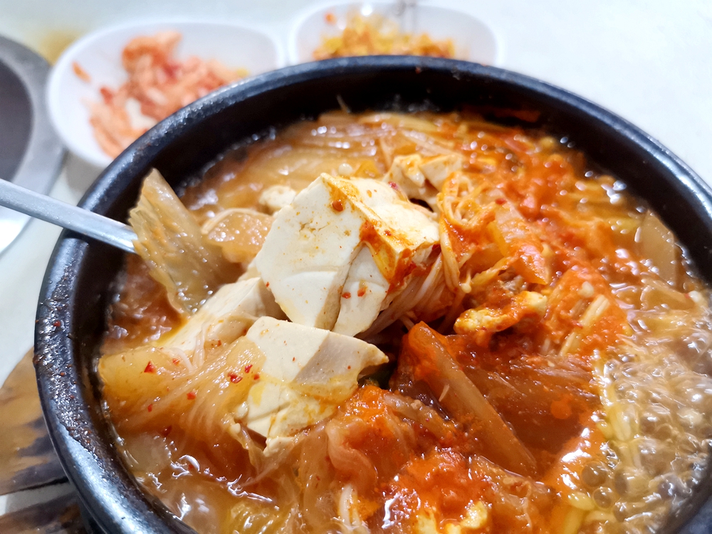東輝韓食館，不預約就等到天荒地老的超人氣韓式料理 @我眼睛所看見的世界（Fly&#039;s Blog）