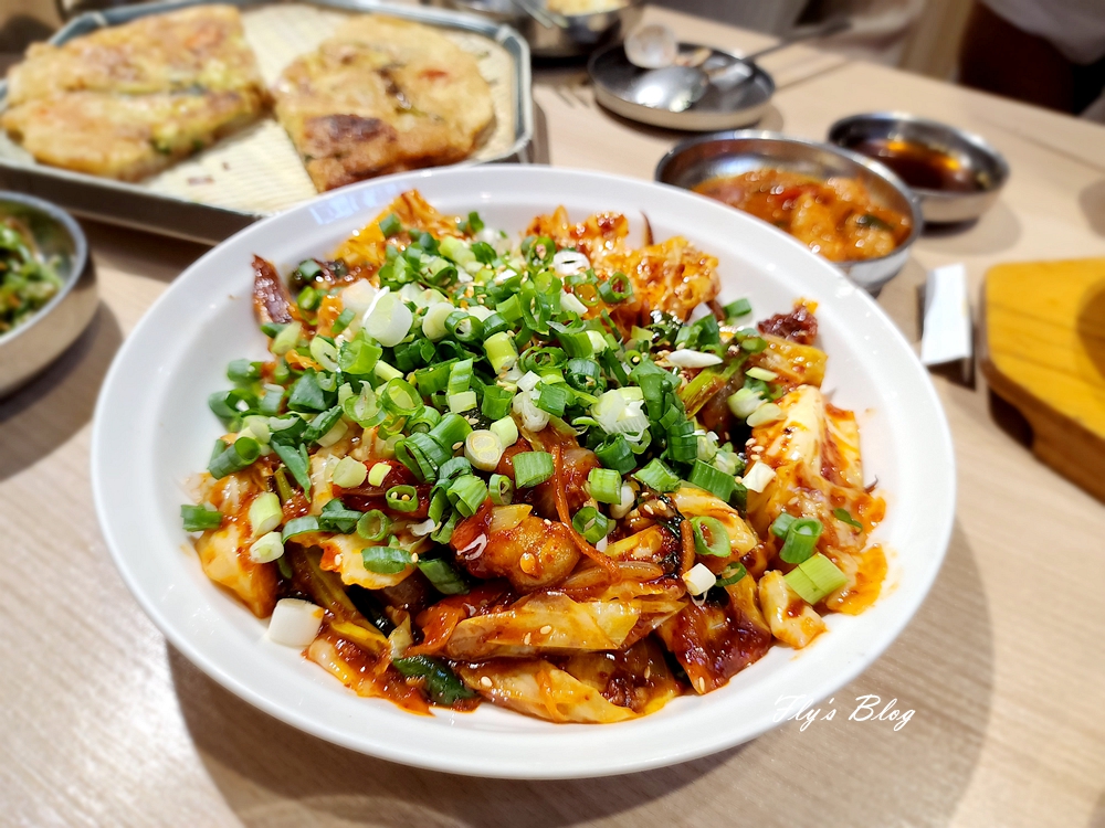 韓雞飢韓式料理店，小菜無限享用，超人氣韓國料理店 @我眼睛所看見的世界（Fly&#039;s Blog）