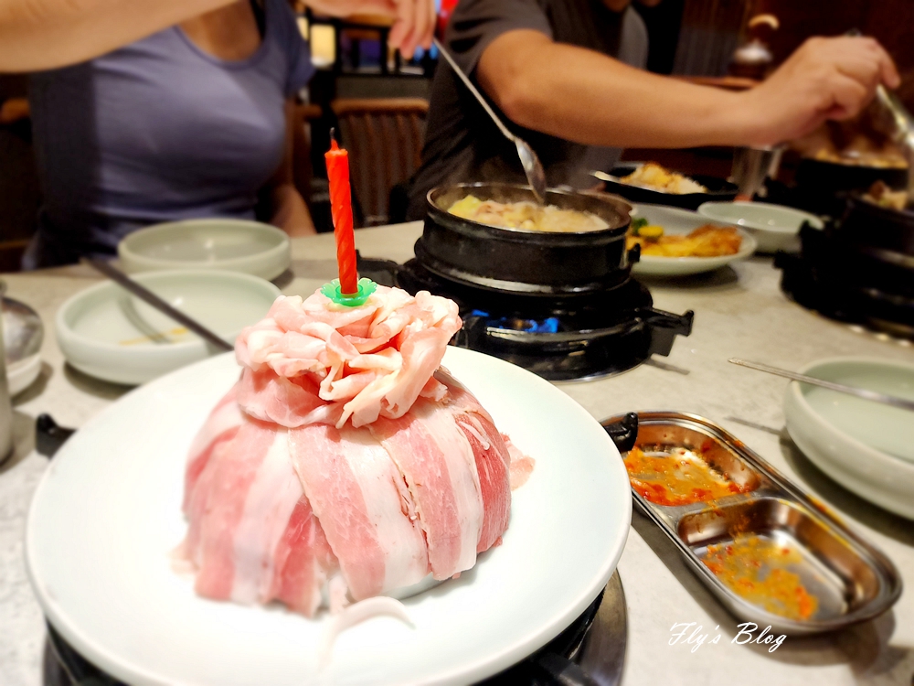 大邱骨道，壽星有肉肉蛋糕，小菜自助吃到飽 @我眼睛所看見的世界（Fly&#039;s Blog）