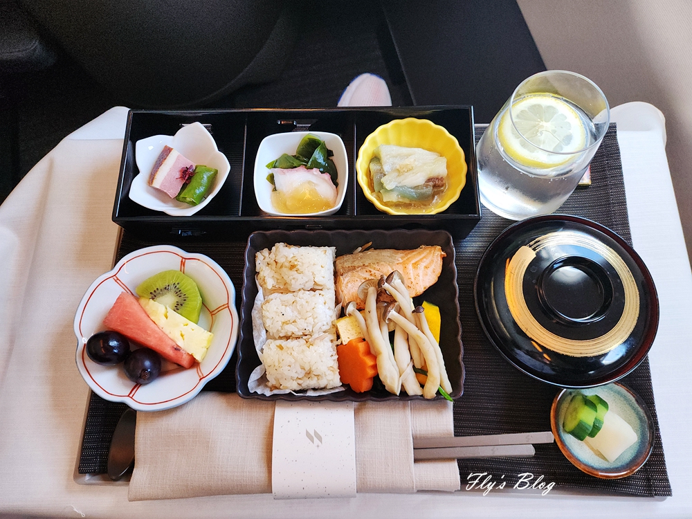 星宇航空A321neo商務艙開箱、飛機餐餐點／經濟艙飛機餐餐點（台北－熊本，星宇熊本飛機餐） @我眼睛所看見的世界（Fly&#039;s Blog）