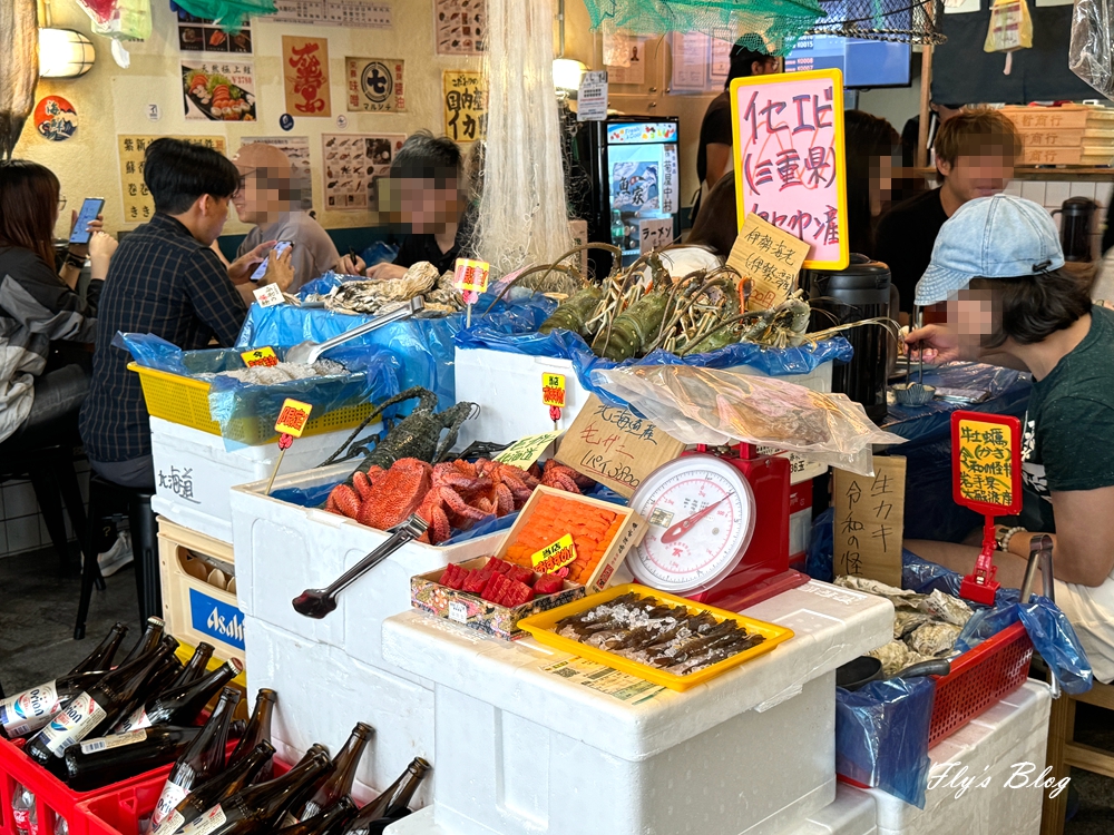 周氏蝦捲台南總店，蝦捲酥脆好吃，連肉燥飯都相當有水準，米飯煮的很美味哪！ @我眼睛所看見的世界（Fly&#039;s Blog）