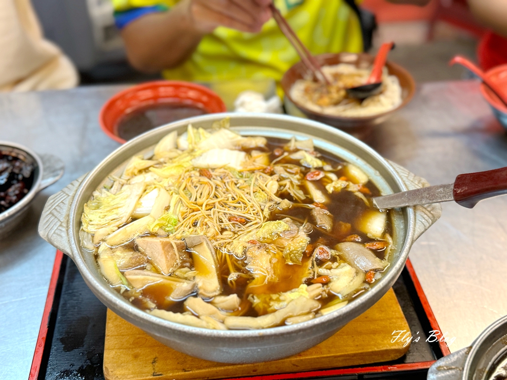 萬得富爸爸肉骨茶王中王，標榜正宗道地的肉骨茶，乾湯都好吃 @我眼睛所看見的世界（Fly&#039;s Blog）