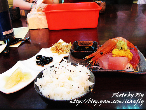 【就是愛吃】金泰食品之超級無敵海鮮蓋飯《台北內湖》 @我眼睛所看見的世界（Fly&#039;s Blog）