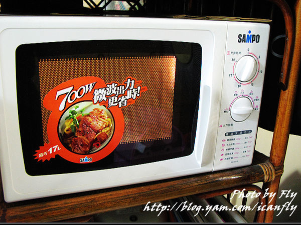 喜生米漢堡－全牛肉口味、黑胡椒豬肉（試吃） @我眼睛所看見的世界（Fly&#039;s Blog）
