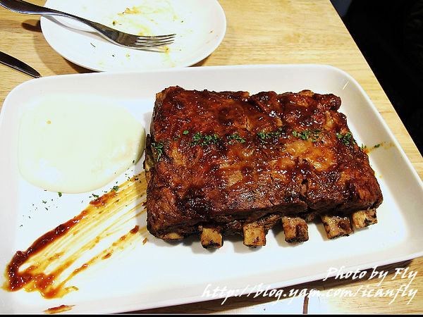 大肚皮義式餐坊，海膽干貝義大利麵真是太銷魂了！！！ @我眼睛所看見的世界（Fly&#039;s Blog）