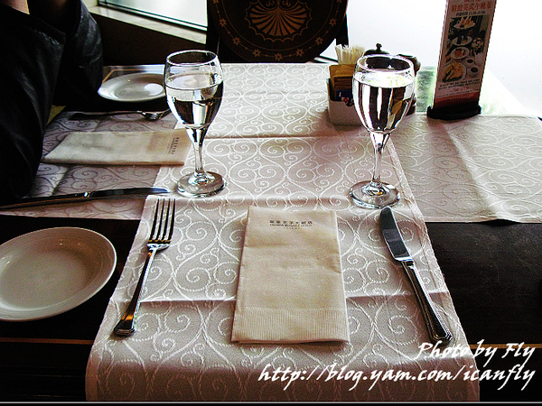 【就是愛吃】華泰王子大飯店楓丹廳英式午晚茶，吃好撐！ @我眼睛所看見的世界（Fly&#039;s Blog）