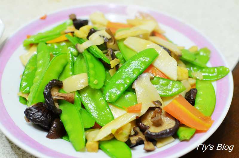 五彩炒豌豆，必學的清冰箱料理，蔬菜滿滿、健康滿滿!!! @我眼睛所看見的世界（Fly&#039;s Blog）