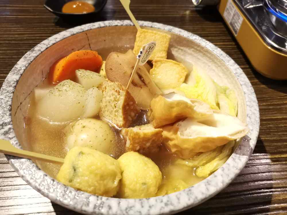 六心關東煮鍋物，老闆娘氣質很正、氛圍很日本、烤大蒜超推薦 @我眼睛所看見的世界（Fly&#039;s Blog）